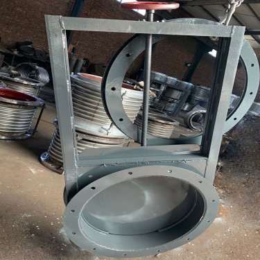 手动电动插板阀使用中注意事项及其特点